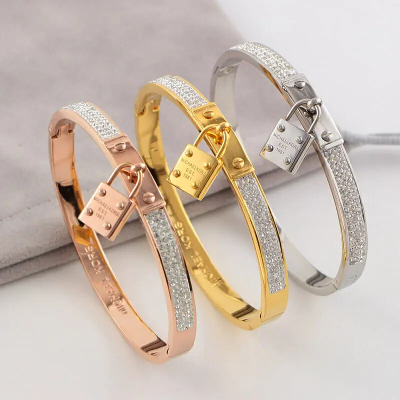 michael kors bracelets s_12042151